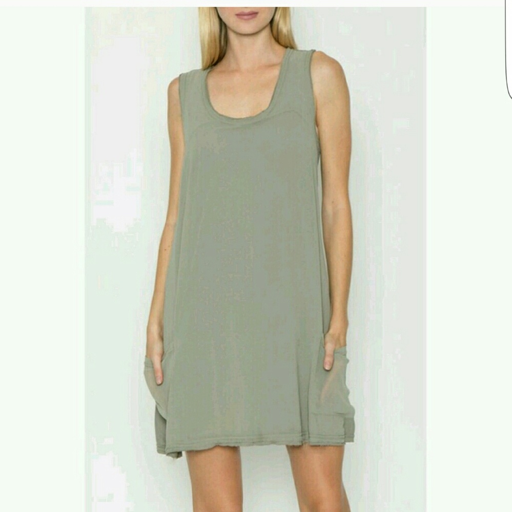 🎉NWT🎉 💰↘Sleeveless Gorgette Tank Dress